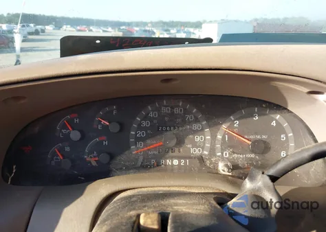 1997 Ford F-150 Lariat/Standard/Xl/Xlt from USA, damaged, VIN 1FTDX1768VNA17006